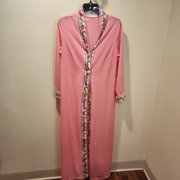 Gossard Artemis Vintage Pink 100% Nylon Long Sleeves Night Gown Sleepwear size M - Picture 4 of 14